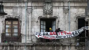 Bildu se cabrea con los okupas de Rozalejo al no aceptar su propuesta para regalarles otro edificio en Pamplona
