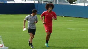 El defensa Aridane se entrena por primera vez con el grupo tras su esguince en pretemporada