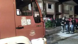 Podría haber sido provocado: un incendio causa importantes daños en una vivienda de Olloki