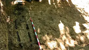 Exhuman a una víctima del golpe de 1936 en el Puerto de Lizarrusti: podría tratarse de un joven de Olaberría