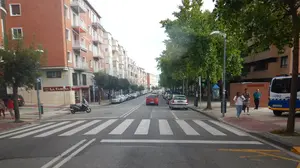 Arrollan a un niño de 5 años cuando cruzaba un paso de cebra en la calle Tajonar de Pamplona