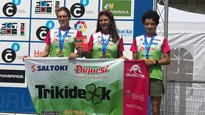 Tres bronces para Saltoki-Diquesí en los nacionales de triatlón distancia olímpica en la Coruña