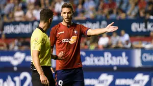 El delantero Xisco Jiménez es baja segura para recibir al Sporting este sábado en El Sadar