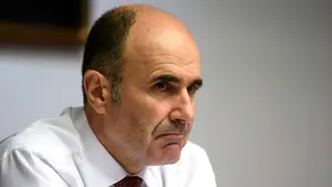 Indignación por la 'Nafar tortilla' de Manu Ayerdi: piden explicaciones y el expediente por los 6.000 euros