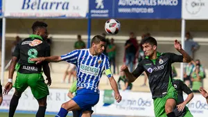 Lo mejor del gran partido entre el Izarra y el Racing de Santander en Estella