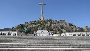 El Parlamento foral apoya la exhumación de los restos de Franco: "Que se haga efectiva en el menor plazo posible"