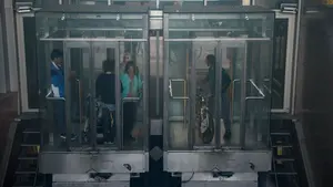 El comienzo de las obras en los ascensores de Descalzos obliga a realizar cambios en las villavesas