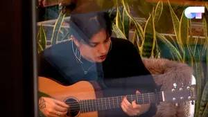 La navarra Natalia brilla en su primera semana en OT y sorprende a todos componiendo una canci&oacute;n