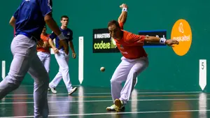 Sigue la racha: el campeón navarro Olaizola y Albisu alcanzan la final del torneo de San Antolín