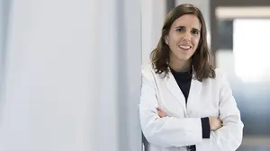 Una doctora de la CUN, primera europea en conseguir una acreditación internacional en cirugía robótica