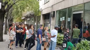 Más de tres horas de espera para convertirse en figurante en el rodaje de la trilogía del Baztan