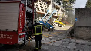 Un aparato calefactor recalentado origina un incendio sin consecuencias en la fábrica Huntsmann