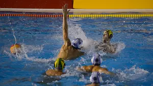Se rompe la racha de las victorias: derrota del Waterpolo Navarra en la piscina del CN Mataró