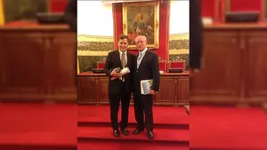 Nombran a un catedrático de la UNAV académico correspondiente de la Real Academia Nacional de Medicina de España