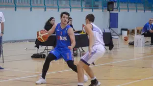 Las imágenes más impactantes del partido de baloncesto Valle de Egüés - Ordizia