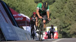 Gonzalo Serrano pelea el triunfo para el Caja Rural en Estambul en la última prueba la temporada