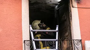 Muere la mujer herida en el incendio de Pamplona por el que se investigaba a su pareja por violencia de género