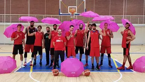 "Súmate al rosa": el Basket Navarra da la cara este viernes en la lucha contra el cáncer de mama
