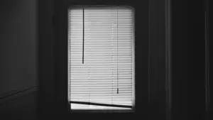 Se le enred&oacute; el cuello al bajarse de la cuna: fallece una beb&eacute; ahogada con la cuerda de una persiana