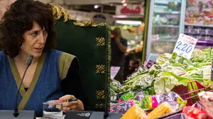 Así se jacta la concejala de Economía Local tras afearle el retraso en las obras del mercado del Ensanche