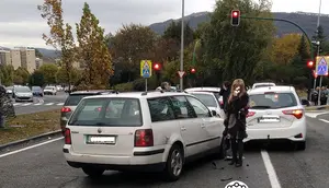 Accidente en cadena: cuatro vehículos colisionan en la Avenida Navarra de Pamplona y provocan retenciones