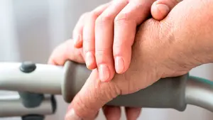 Más de 16.000 euros en joyas y dinero: detenida una cuidadora que robaba a ancianos y discapacitados