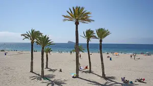 Condenan a una familia británica por inventarse una intoxicación alimentaria para conseguir vacaciones gratis