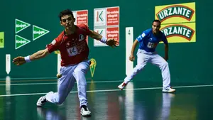 Altuna defenderá la txapela al derrotar al navarro Oinatz Bengoetxea en el frontón Labrit 