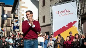 Rivera, en Alsasua: "Estoy dispuesto a escuchar a quienes nos han tirado piedras, pero no a que nos tiren piedras"