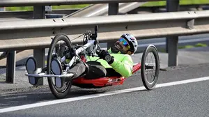 Tres navarros completan la Behobia San Sebasti&aacute;n dentro de la modalidad "Hand Bike"