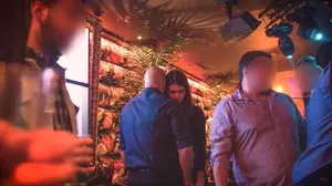 Salen a la luz unas polémicas fotos de la pamplonesa Sofía Suescun con Kiko Matamoros