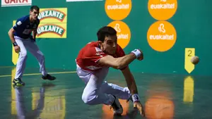 Altuna y Martija suman su quinto punto y siguen con opciones de alcanzar las semifinales en el Parejas