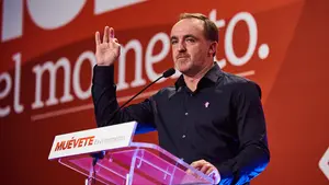 Esparza echa las redes al electorado del PSN: &ldquo;Est&aacute;n empe&ntilde;ados en ser el salvavidas del nacionalismo vasco"