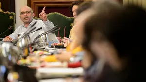 El teniente alcalde de Bildu en Pamplona sigue al frente de una empresa, algo incompatible con su puesto de liberado