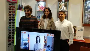 Escaparates en realidad aumentada y catálogo de productos: los comerciantes de Iturrama estrenan aplicación