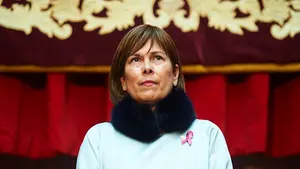 Reclaman a Barkos que "deje de discriminar a los navarros" y derogue el decreto que antepone el euskera