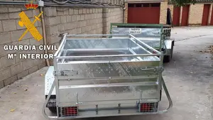 'Tres en uno': detenidos en Peralta dos hombres tras robar remolques y realizar tres delitos