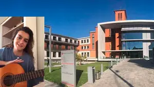 Amaia Romero se acuerda de los pacientes de San Juan de Dios y les dedica una nana con su guitarra