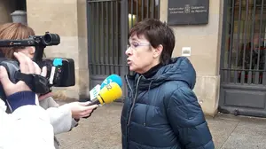 I-E acude al Gobierno foral para denunciar la realización de "homenajes al franquismo" en los Caídos