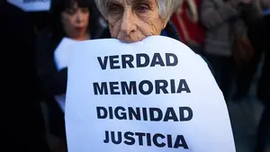 Víctimas del terrorismo cargan contra EITB "por ponerse al servicio del blanqueamiento y enaltecimiento de ETA"