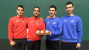 El partido de parejas del frontón Labrit compite este sábado con la Cabalgata de los Reyes Magos