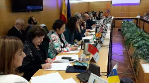 Beaumont conviene con Interior la celebración de una reunión para abordar el traspaso de competencias navarras