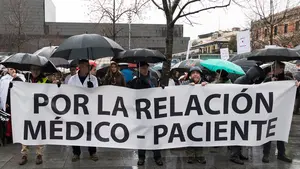 "Su incidencia no es significativa": Salud cifra en el 5,9% el seguimiento de la huelga de médicos