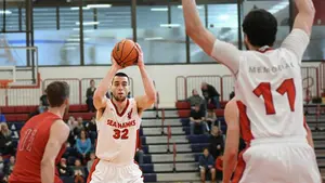 Basket Navarra ficha al serbio Vasilije Curcic de 2,06 metros y da la baja al balcánico Dusan Sisic