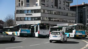 La huelga feminista 'frena' las villavesas en Pamplona: más de 71.000 viajes afectados por un nuevo paro