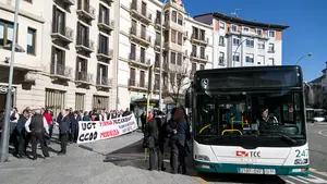 Nueva jornada de huelga en las villavesas de Pamplona: casi 13.000 viajes se verán afectados este jueves
