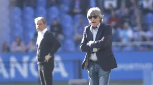 El Nástic de Enrique Martín echa una mano a los rojillos logrando un punto ante el Deportivo en Riazor