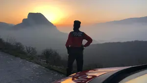 Casado apuesta por no transferir más competencias y dar prevalencia a la Guardia Civil y a la Policía Nacional