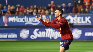 Osasuna no podrá contar con Juan Villar ni con Kike Barja para recibir al Nástic de Enrique Martín