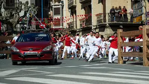 D&iacute;a de cine en Tafalla: as&iacute; ha sido el rodaje de la pel&iacute;cula china entre toros, estrellas y persecuciones